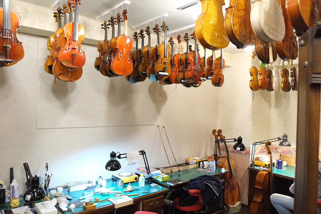 A440 deals violin shop